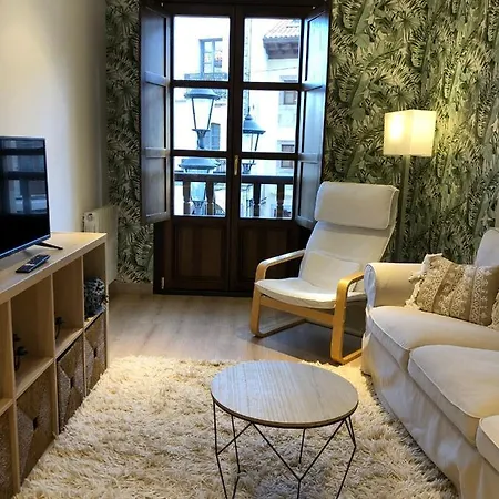 Ferienwohnung La Plaza De Llanes, Plaza Parres Sobrino, 6 Exterior foto