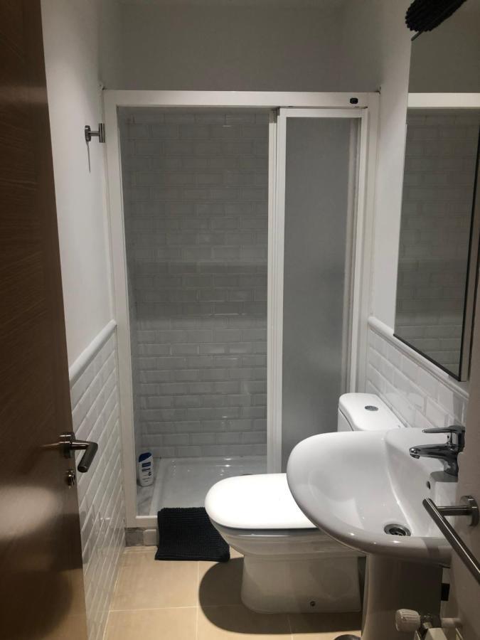 La Plaza De Llanes, Plaza Parres Sobrino, 6 * Llanes