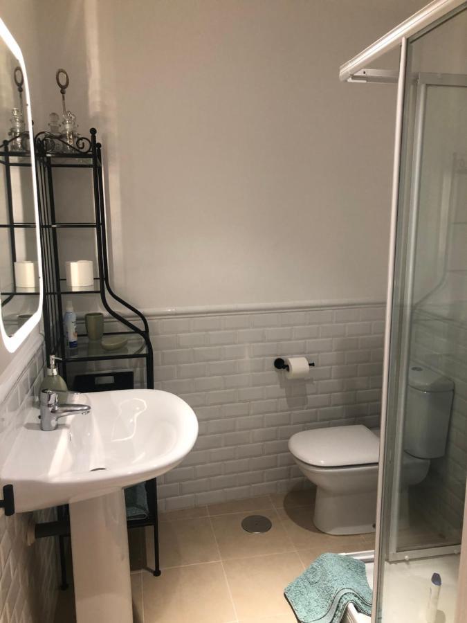 La Plaza De Llanes, Plaza Parres Sobrino, 6 *